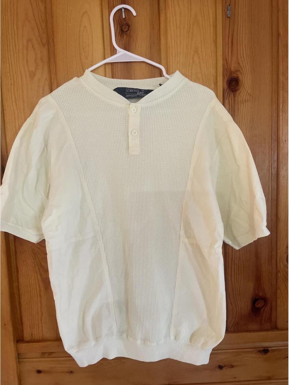 Vintage 1980s/1990s Cross Bay 2-Button Ribbed Knit Henley Short Sleeve Shirt